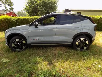 Gebraucht Volvo EX30 Performance 314 kW (428 PS) 2024 Grau SUV