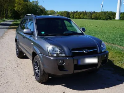 Używany Hyundai Tucson GLS 141 KM (103 kW) 2009 Szary SUV
