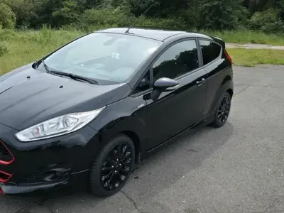 Gebraucht Ford Fiesta ST-Line 125 PS (91 kW) 2017 Schwarz Kleinwagen