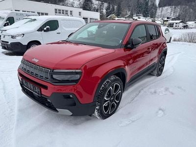 Solid red Gebraucht 2023 Jeep Avenger EV Altitude SUV | 24.990 € (Guter Preis)
