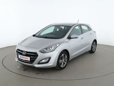 Gebraucht Hyundai i30 YES! 101 PS (74 kW) 2015 Grau Limousine