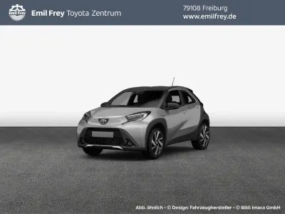 Gebraucht Toyota Aygo X Business Edition 72 PS (52 kW) 2024 Mysticschwarz mica metallic SUV