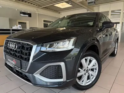 Gebraucht Audi Q2 Ambiente 190 PS (139 kW) 2023 Grau SUV