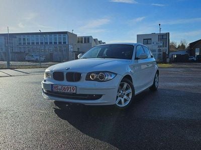 Gebraucht BMW 116 122 PS (89 kW) 2010 Alpinweiss iii Kleinwagen