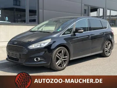 Gebraucht Ford S-MAX Titanium 179 PS (131 kW) 2017 Iridiumschwarz metallic Van / Kleinbus