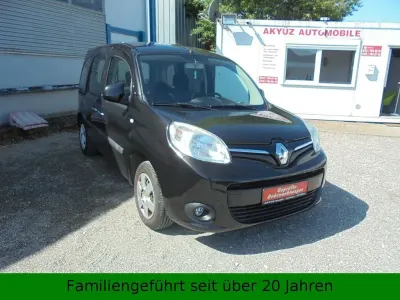 Gebraucht Renault Kangoo Happy Family 114 PS (83 kW) 2015 Schwarz Van / Kleinbus