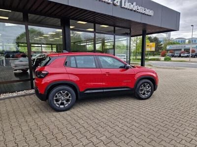 Rot (optional andere farben) Gebraucht 2024 Jeep Avenger SUV | 25.500 € (Etwas zu teuer)