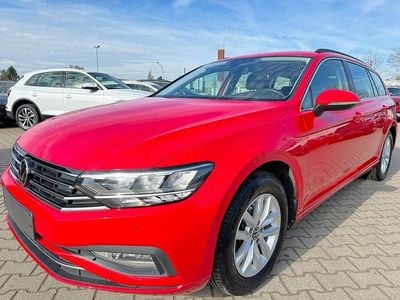 Usata VW Passat Business 122 CV (89 kW) 2023 Rosso Station wagon