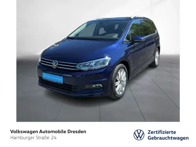 Gebraucht VW Touran Highline 150 PS (110 kW) 2023 Blau Van / Kleinbus