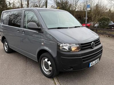 Gebraucht VW Transporter 102 PS (75 kW) 2013 Grau Van