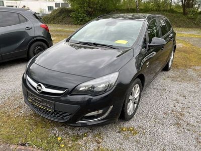 gebraucht Opel Astra Sports Tourer**SHZ**LHZ**NAVI**