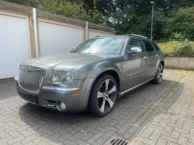 Gebraucht Chrysler 300C 218 PS (160 kW) 2008 Grau Kombi