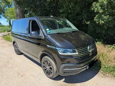 Gebraucht VW Multivan Comfortline 199 PS (146 kW) 2020 Schwarz Van / Kleinbus