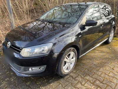Second-hand VW Polo Match 69 CP (50 kW) 2012 Negru Hatchback