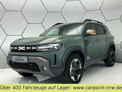 Neu Dacia Duster Journey 122 PS (89 kW) 2025 Grün SUV