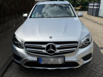 Mercedes GLC250