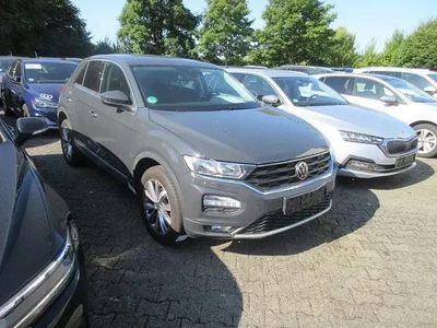 Käytetty VW T-Roc Style 110 HP (80 kW) 2022 Harmaa Katumaasturi
