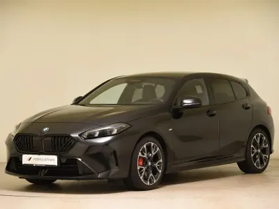 Gebraucht BMW 120 M Sport 156 PS (114 kW) 2025 Black sapphire metallic Kleinwagen