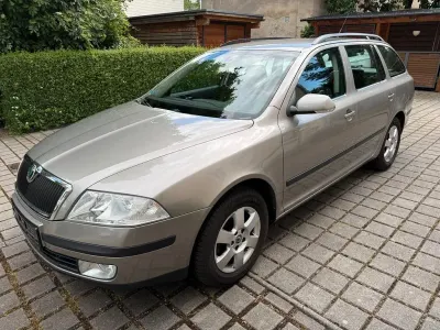 Gebraucht Skoda Octavia 102 PS (75 kW) 2008 Beige Kombi