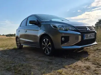 Gebraucht Mitsubishi Space Star Select+ 71 PS (52 kW) 2021 Grau Kleinwagen