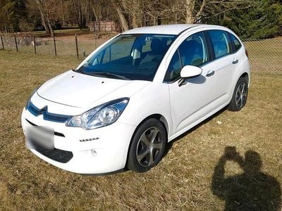 Gebraucht Citroën C3 82 PS (60 kW) 2016 Weiß Kleinwagen