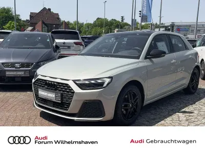 Gebraucht Audi A1 Sportback Basis 116 PS (85 kW) 2024 Tausilber (silber) Kleinwagen