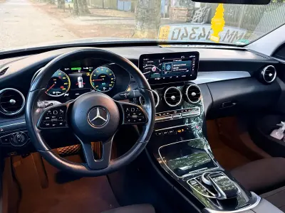 Gebraucht Mercedes C300e 306 PS (225 kW) 2020 Kombi