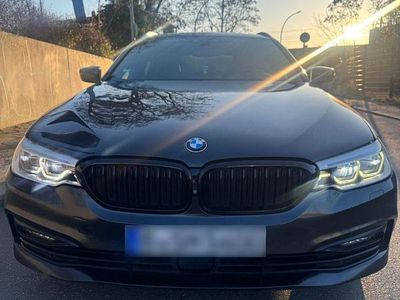 Gebraucht BMW 540 Sport Line 320 PS (235 kW) 2017 Grau Kombi