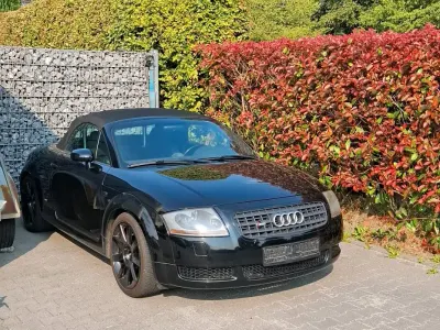 Gebraucht Audi TT Roadster 190 PS (139 kW) 2003 Schwarz Cabrio