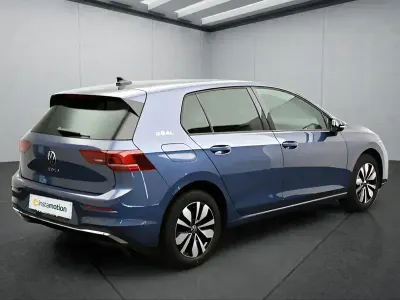 Gebraucht VW Golf VIII 150 PS (110 kW) 2025 Blau Limousine