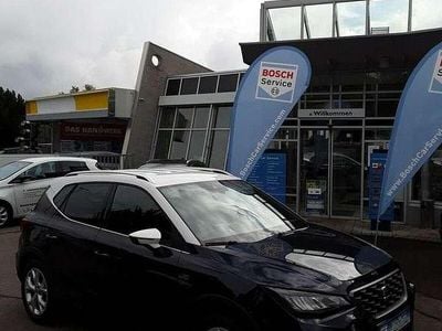 Gebraucht Seat Arona FR 110 PS (80 kW) 2021 Asphaltblau/dach weiss SUV