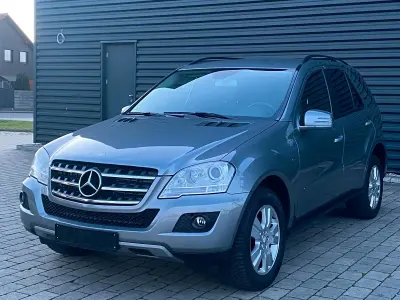 Gebraucht Mercedes ML300 200 PS (147 kW) 2010 Grau SUV