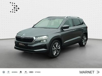 Graphitegrau metallic Gebraucht 2022 Skoda Karoq Style SUV | 28.700 € (Fairer Preis)