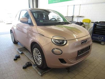 Gold Gebraucht 2023 Fiat 500e Kleinwagen | 17.998 € (Superpreis)