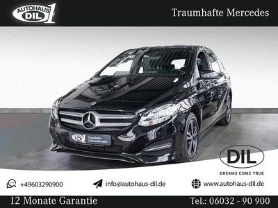 Usata Mercedes B180 122 CV (89 kW) 2018 Nero Monovolume