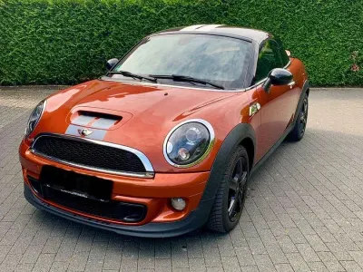 Gebraucht Mini Cooper S Coupé 184 PS (135 kW) 2012 Orange Coupé