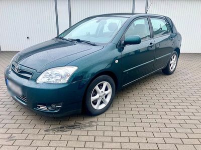 Usado Toyota Corolla 97 HP (71 kW) 2005 Verde Sedan