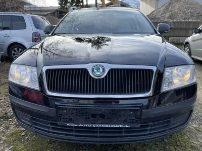 Gebraucht Skoda Octavia 102 PS (75 kW) 2012 Schwarz Kombi