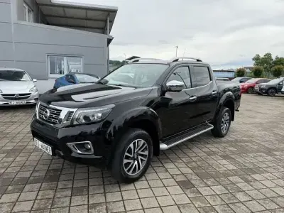 Gebraucht Nissan Navara Tekna 360 PS (264 kW) 2021 Schwarz Pickup