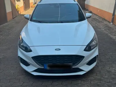 Gebraucht Ford Focus ST-Line 120 PS (88 kW) 2020 Weiß Kombi