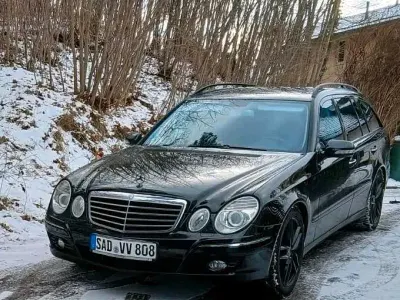 Gebraucht Mercedes E200 Avantgarde 184 PS (135 kW) 2009 Schwarz Kombi