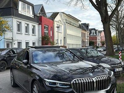 Usado BMW 745L Executive 394 HP (289 kW) 2022 Preto Sedan