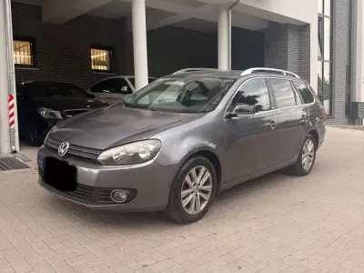 Gebraucht VW Golf VI 105 PS (77 kW) 2011 Silber Kleinwagen