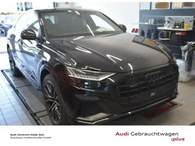 Gebraucht Audi Q8 Competition 286 PS (210 kW) 2023 Mythosschwarz metallic (metallic) SUV