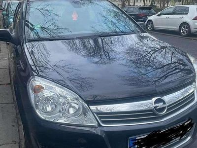 Gebraucht Opel Astra Selection 90 PS (66 kW) 2009 Schwarz Limousine