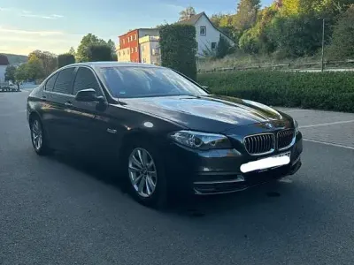 Gebraucht BMW 518 150 PS (110 kW) 2014 Grau Limousine