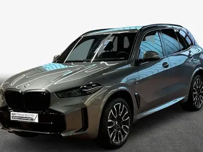 Neu BMW X5 298 PS (219 kW) 2025 Grau SUV