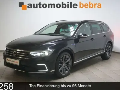 Gebraucht VW Passat Sport 218 PS (160 kW) 2021 Deep black Kombi