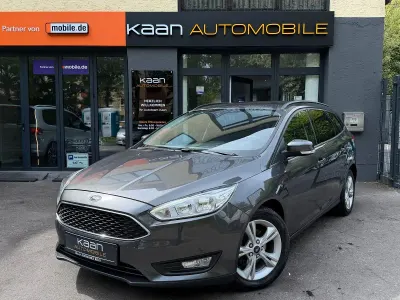 Gebraucht Ford Focus Business Edition 125 PS (91 kW) 2018 Grau Kombi