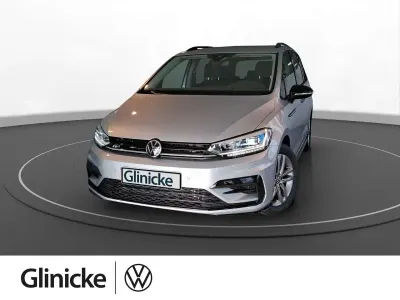 Gebraucht VW Touran Highline 150 PS (110 kW) 2025 Oyster silver metallic Van / Kleinbus